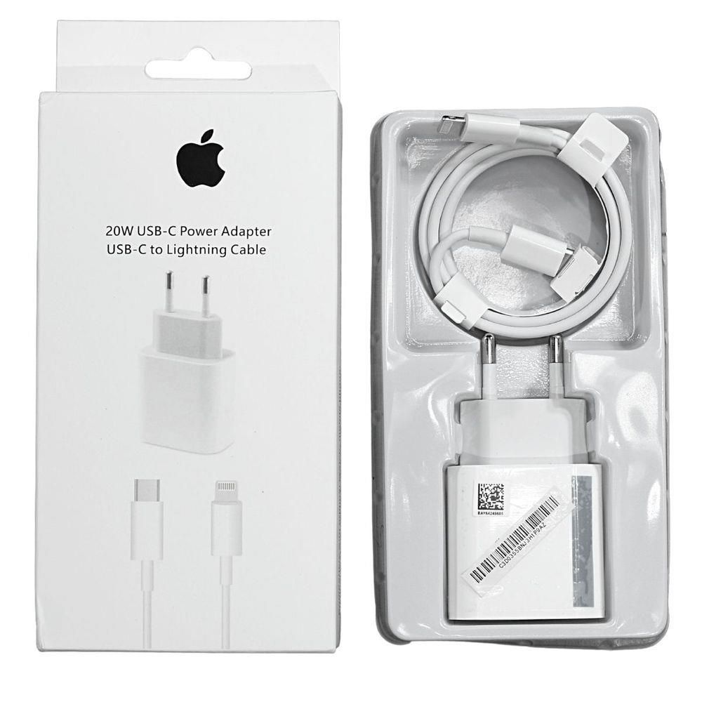 Kit Carregador de Parede Usb-C 20W + Cabo USB-C Lightning de 1M p/  IPhone/IPad - 1° Linha